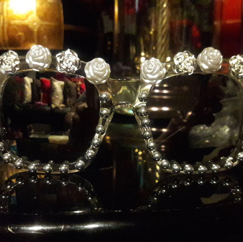 "DIVA" Designer Sunglasses - Picture 8 of 8
